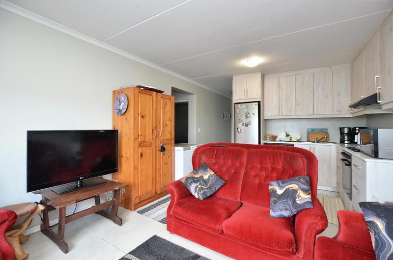 2 Bedroom Property for Sale in Brackenfell South Western Cape